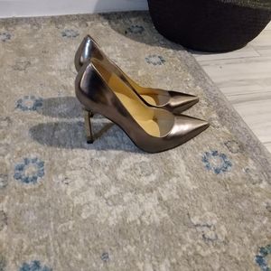 Ivanka Trump Carra pewter pumps 4"